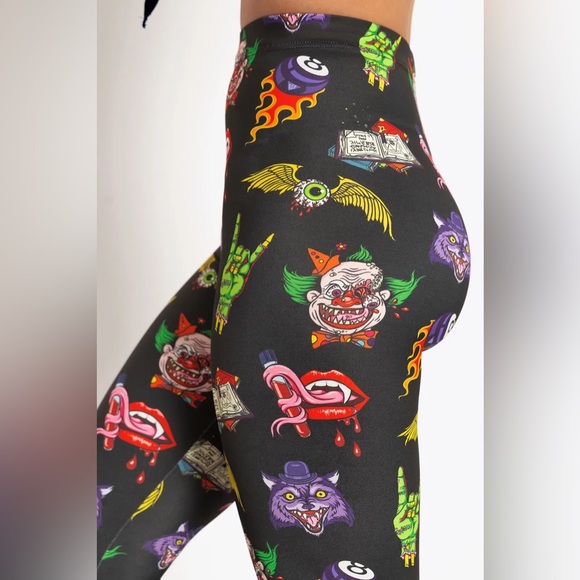 Blackmilk “﻿CREEPTURE FEATURE BLACK HWMF LEGGINGS” Size Medium M NWT Creepy Dark - Picture 7 of 16
